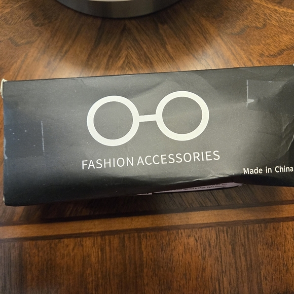 Y2K-inspired Pink Polarized Butterfly Sunglasses Vintage Wrap Around Sunshades - Picture 7 of 8